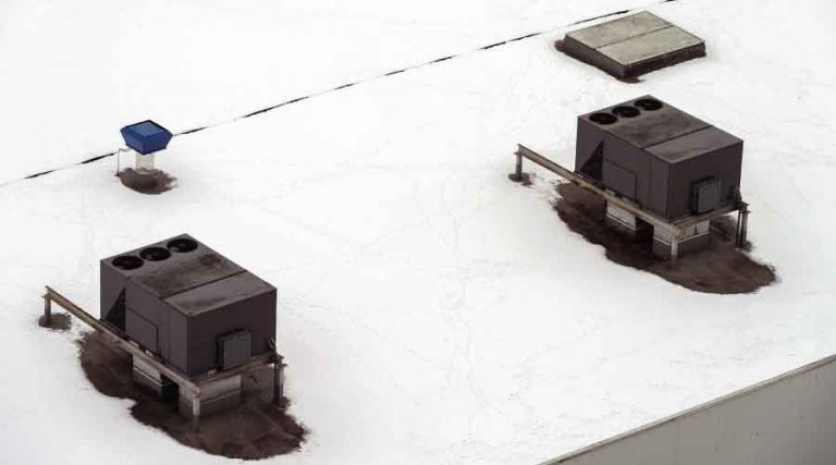 5 Common Winter Roofing Mistakes