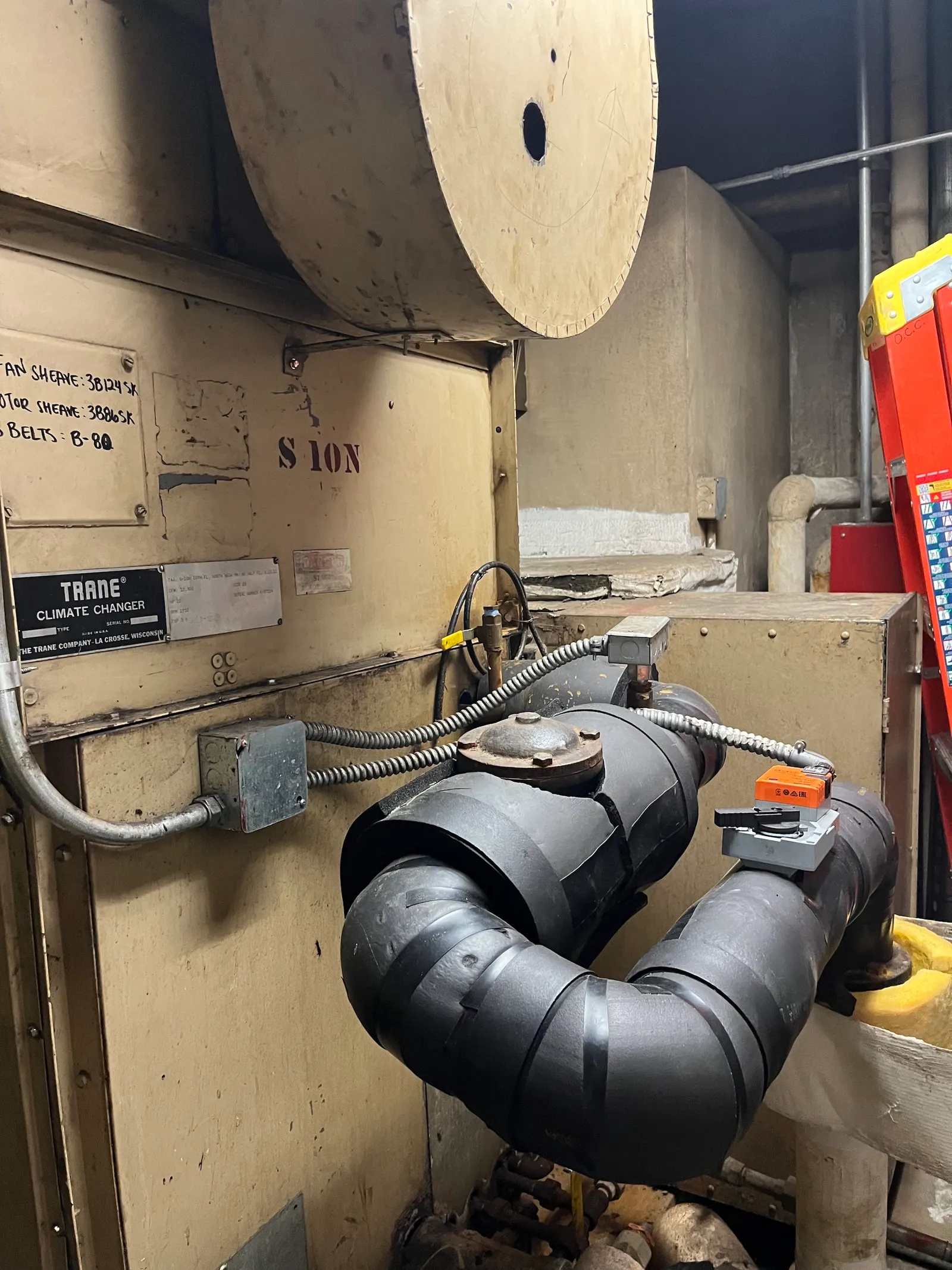 Existing air handling units at University Hall at the University of Illinois-Chicago.