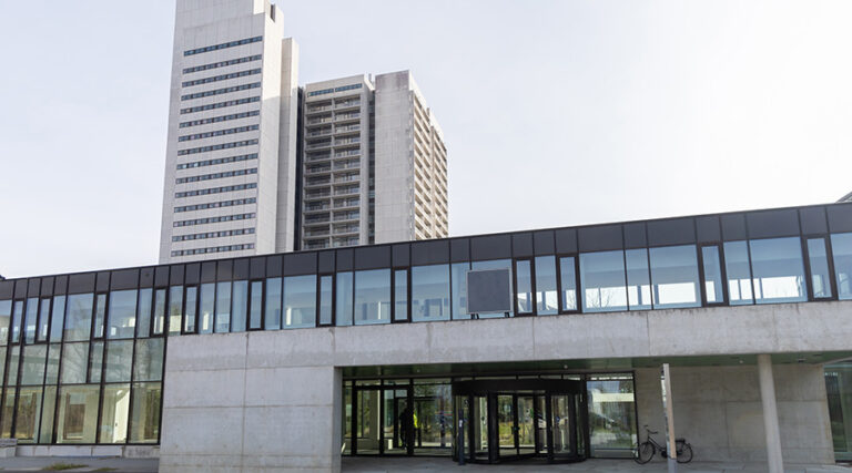 High-Rise Hospitals: Elevator Challenges and Opportunities